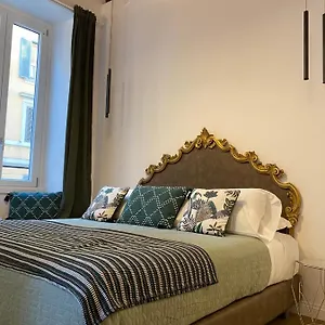 Casa Leoncino Roma