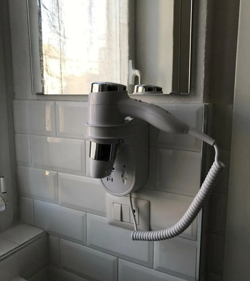 *** Guest house Joy Rooms Milan Italy